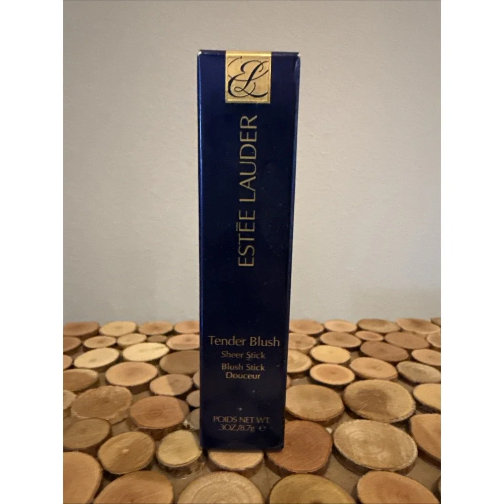 ESTEE LAUDER TENDER BLUSH SHEER‎ STICK # 04 PLUM .3 oz / 8.7g New